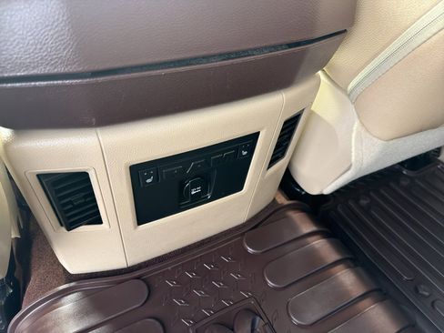 Used 2016 RAM 1500 Laramie w/ Convenience Group image 19