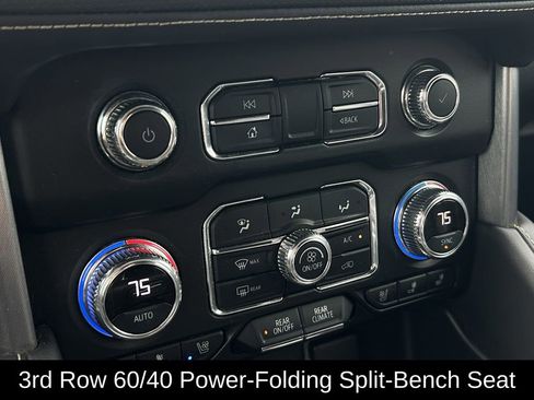 Used 2021 GMC Yukon SLT w/ SLT Premium Package image 24