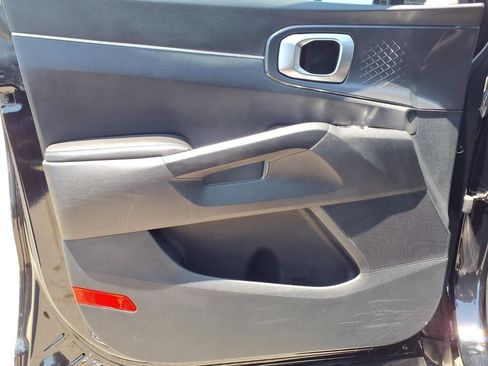 Certified 2023 Kia Sorento S w/ Panoramic Sunroof Package FWD image 20