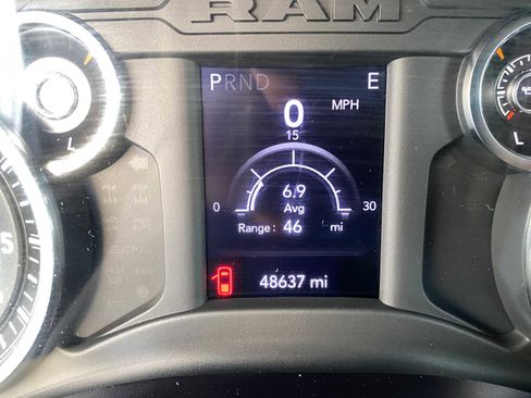 Used 2022 RAM 3500 Tradesman w/ Chrome Appearance Group image 10