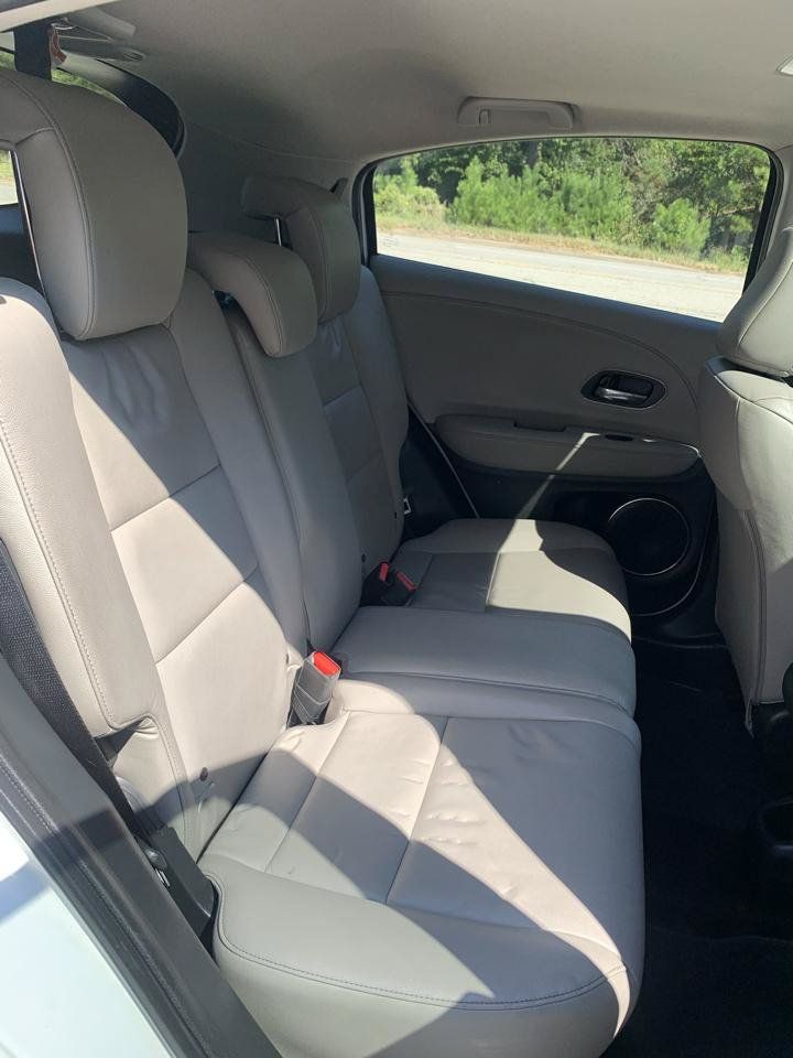 Used 2016 Honda HR-V EX-L image 10