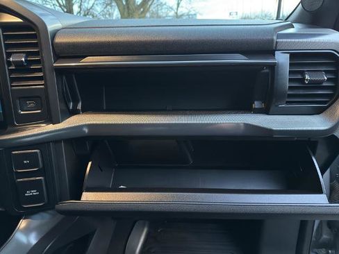 Certified 2025 Ford F150 Lariat image 36