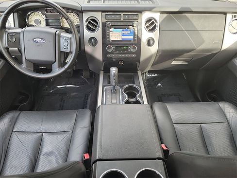 Used 2012 Ford Expedition Limited image 18