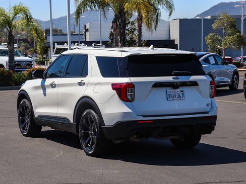 Certified 2022 Ford Explorer ST w/ Equipment Group 401A AWD/4WD image 6