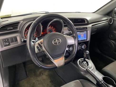 Used 2016 Scion tC image 4