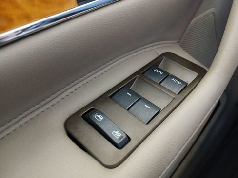 Used 2015 Lincoln MKX FWD w/ Equipment Group 102A image 17