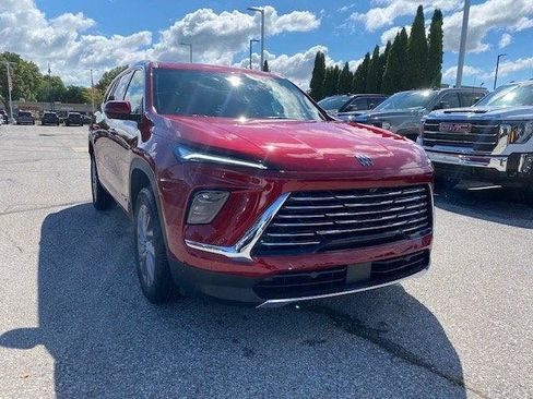 New 2026 Buick Enclave Preferred w/ Power Package image 9