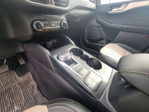 Used 2022 Ford Escape Titanium w/ Titanium Elite Package image 23