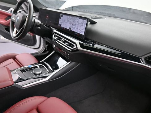 Used 2023 BMW i4 eDrive40 w/ Premium Package RWD image 19