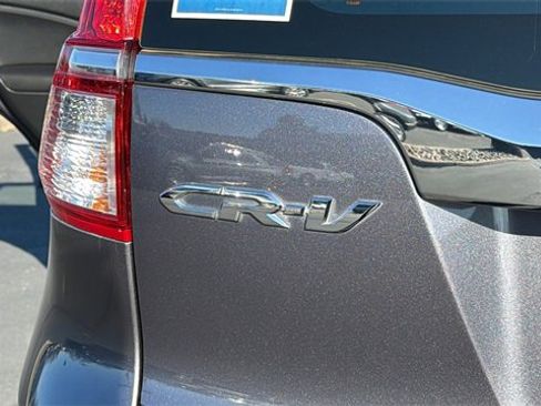 Used 2015 Honda CR-V LX image 12