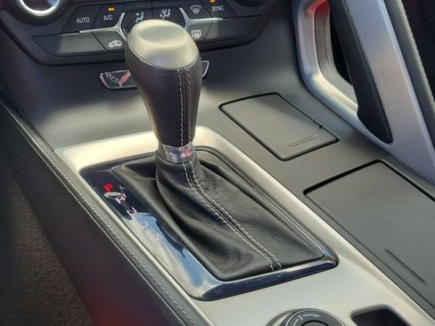 Used 2014 Chevrolet Corvette Stingray Coupe RWD image 32