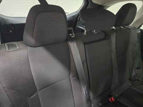 Used 2023 Subaru Outback Premium image 19