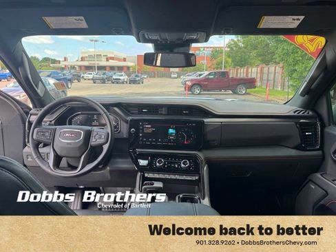 Used 2025 GMC Sierra 1500 AT4 AWD/4WD image 13