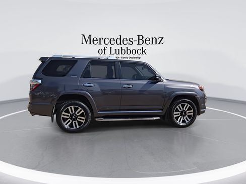 Used 2021 Toyota 4Runner Limited AWD/4WD image 9