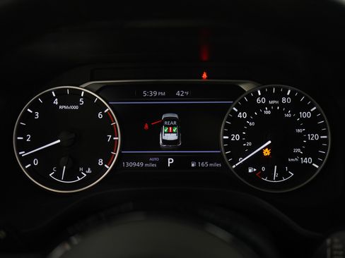 Used 2023 Nissan Rogue SV w/ SV Premium B Package image 21