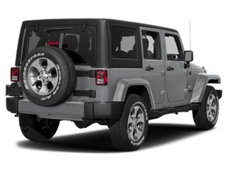 Used 2018 Jeep Wrangler Unlimited Sahara AWD/4WD video 2