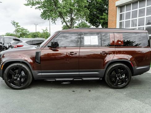 Used 2023 Land Rover Defender 130 First Edition AWD/4WD image 41