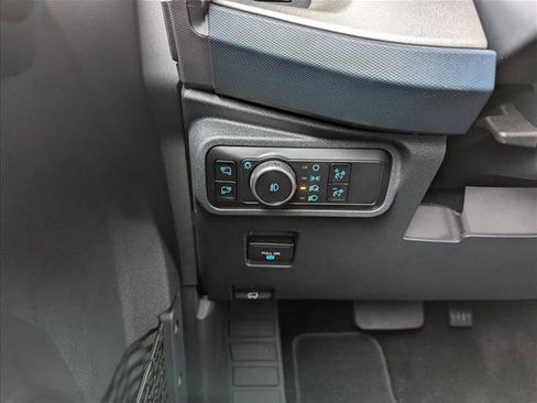 Used 2024 Ford Bronco Outer Banks image 15