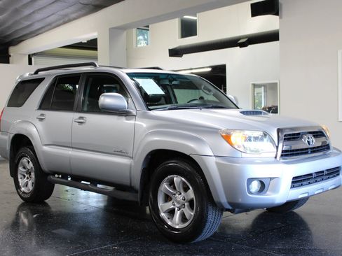 Used 2008 Toyota 4Runner Sport RWD image 1
