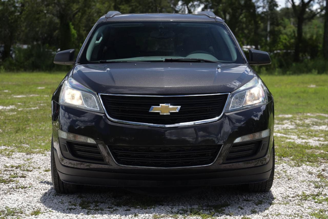 Used 2017 Chevrolet Traverse LS FWD image 17