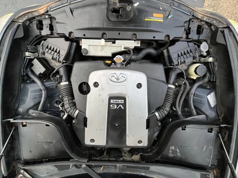 Used 2009 INFINITI G37 Journey w/ Premium Pkg image 16