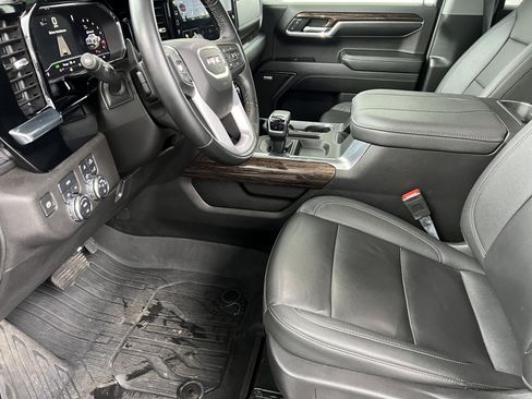 Used 2024 GMC Sierra 1500 Elevation w/ Elevation Premium Package image 15