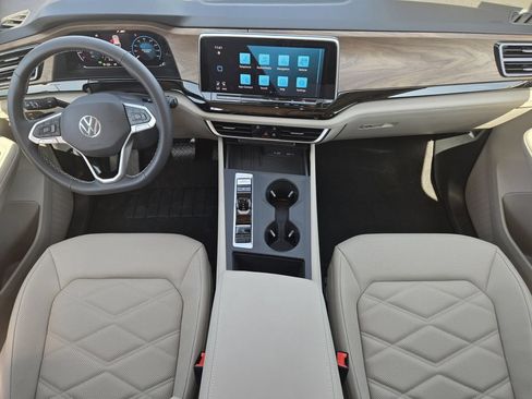 New 2026 Volkswagen Atlas SE FWD image 22