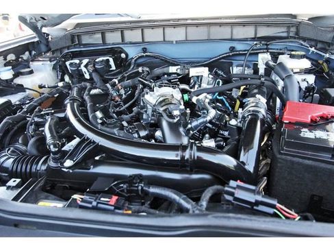 Certified 2024 Ford Bronco Wildtrak AWD/4WD image 30