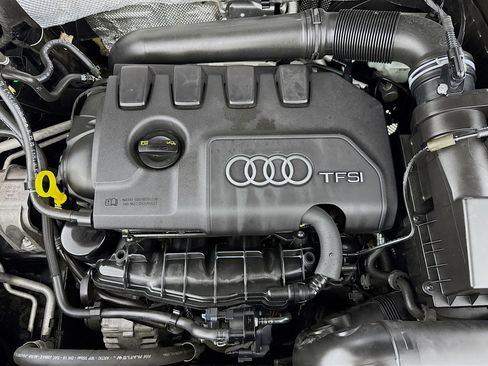 Used 2018 Audi Q3 2.0T Premium Plus w/ Premium Plus Package image 38