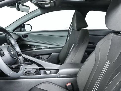 New 2026 Hyundai Elantra SEL Sport Premium image 31