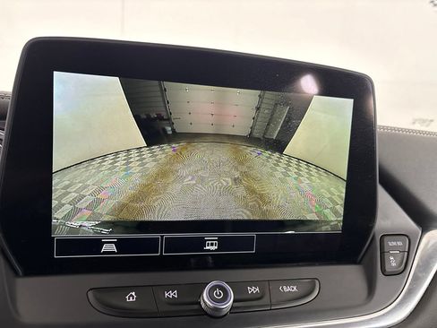 Used 2025 Chevrolet Blazer LT AWD/4WD image 19