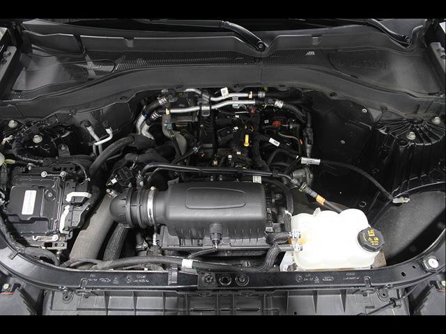 Certified 2022 Ford Explorer XLT w/ Equipment Group 202A AWD/4WD image 22