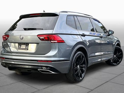 Used 2021 Volkswagen Tiguan SE R-Line image 12