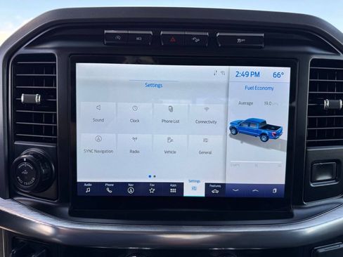 Used 2021 Ford F150 Lariat AWD/4WD image 24