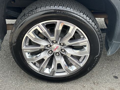 Used 2021 GMC Sierra 1500 SLT w/ SLT Convenience Package AWD/4WD image 34