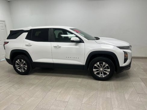 Used 2025 Chevrolet Equinox LT image 5