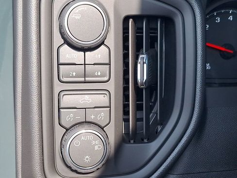 New 2026 Chevrolet Silverado 1500 Custom Trail Boss w/ Turbomax Blackout Package image 13