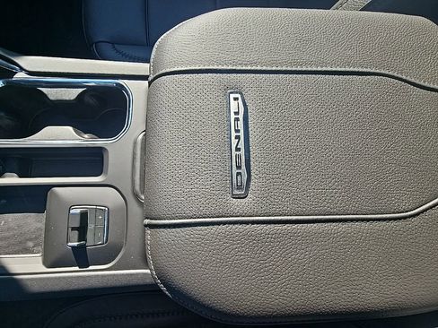 New 2026 GMC Sierra 3500 Denali w/ Denali Reserve Package image 25