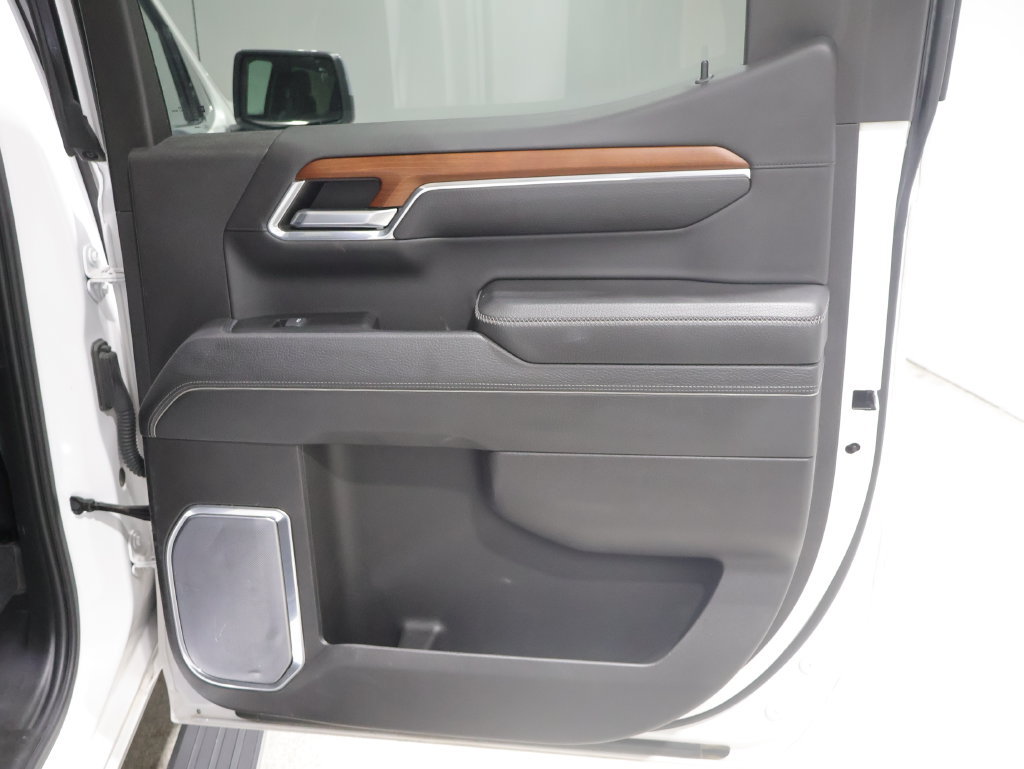 Used 2023 GMC Sierra 1500 Denali w/ Denali Reserve Package AWD/4WD image 22