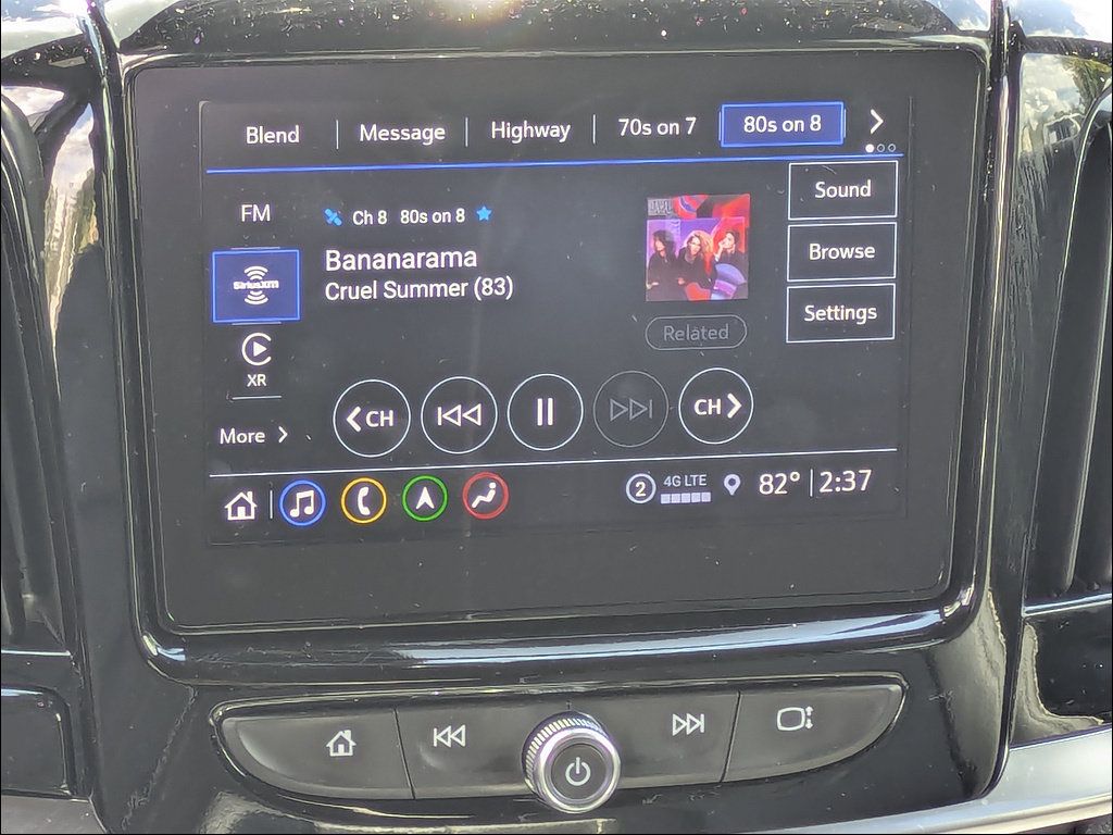Used 2023 Chevrolet Traverse Premier FWD image 26