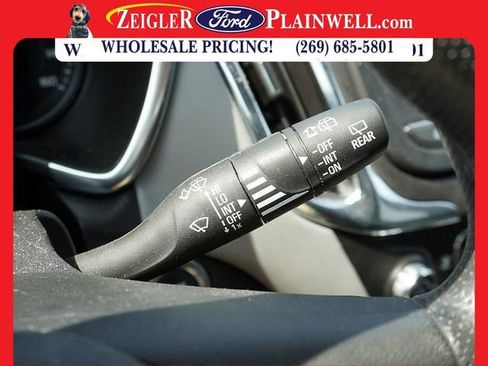 Used 2023 Chevrolet Equinox LS w/ LS Convenience Package image 25