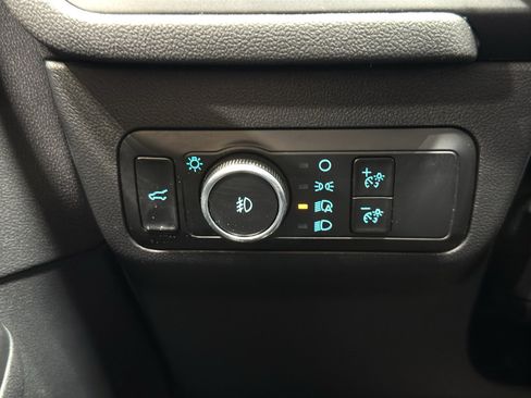 Used 2025 Ford Escape Platinum image 32