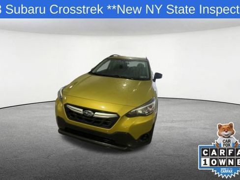 Used 2023 Subaru Crosstrek 2.0i image 3