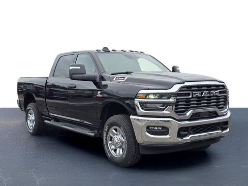 New 2026 RAM 2500 Tradesman AWD/4WD image 5
