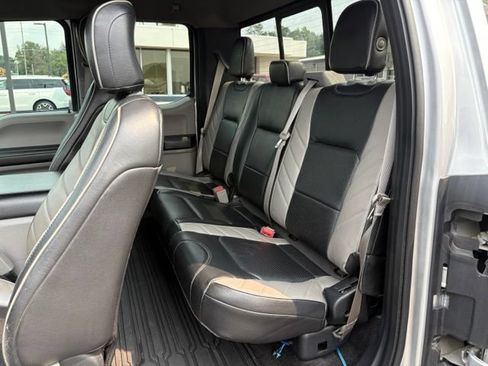 Used 2018 Ford F150 XLT w/ Equipment Group 302A Luxury AWD/4WD image 15