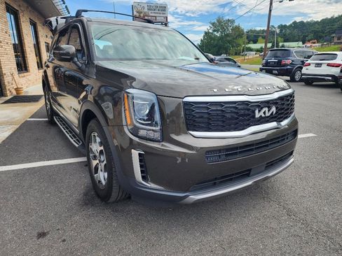 Used 2022 Kia Telluride EX image 8