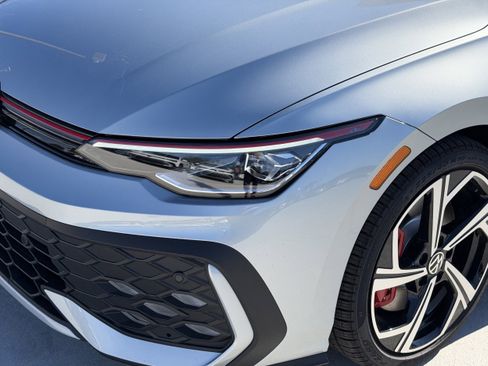 New 2026 Volkswagen GTI SE image 8