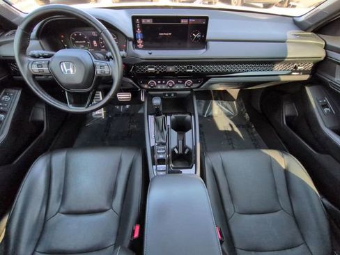 Used 2023 Honda Accord Sport image 17