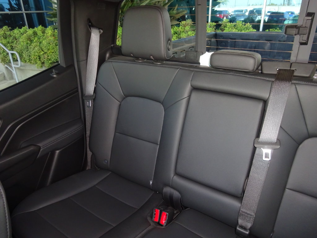 Used 2026 Chevrolet Colorado LT w/ LT Convenience Package RWD image 14
