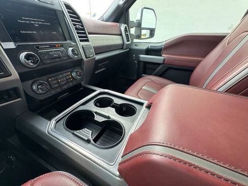Used 2019 Ford F250 Platinum w/ Platinum Ultimate Package AWD/4WD image 10